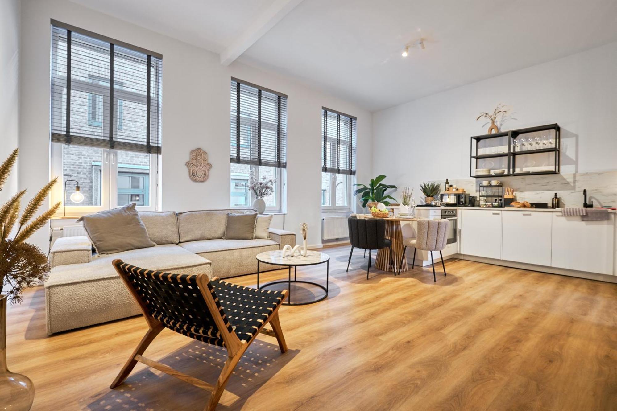 Park Avenue Apartments - Dom Mit Stil - Kueche - Parkplatz - Wlan - 65 Zoll Tv - Netflix Кельн Екстер'єр фото