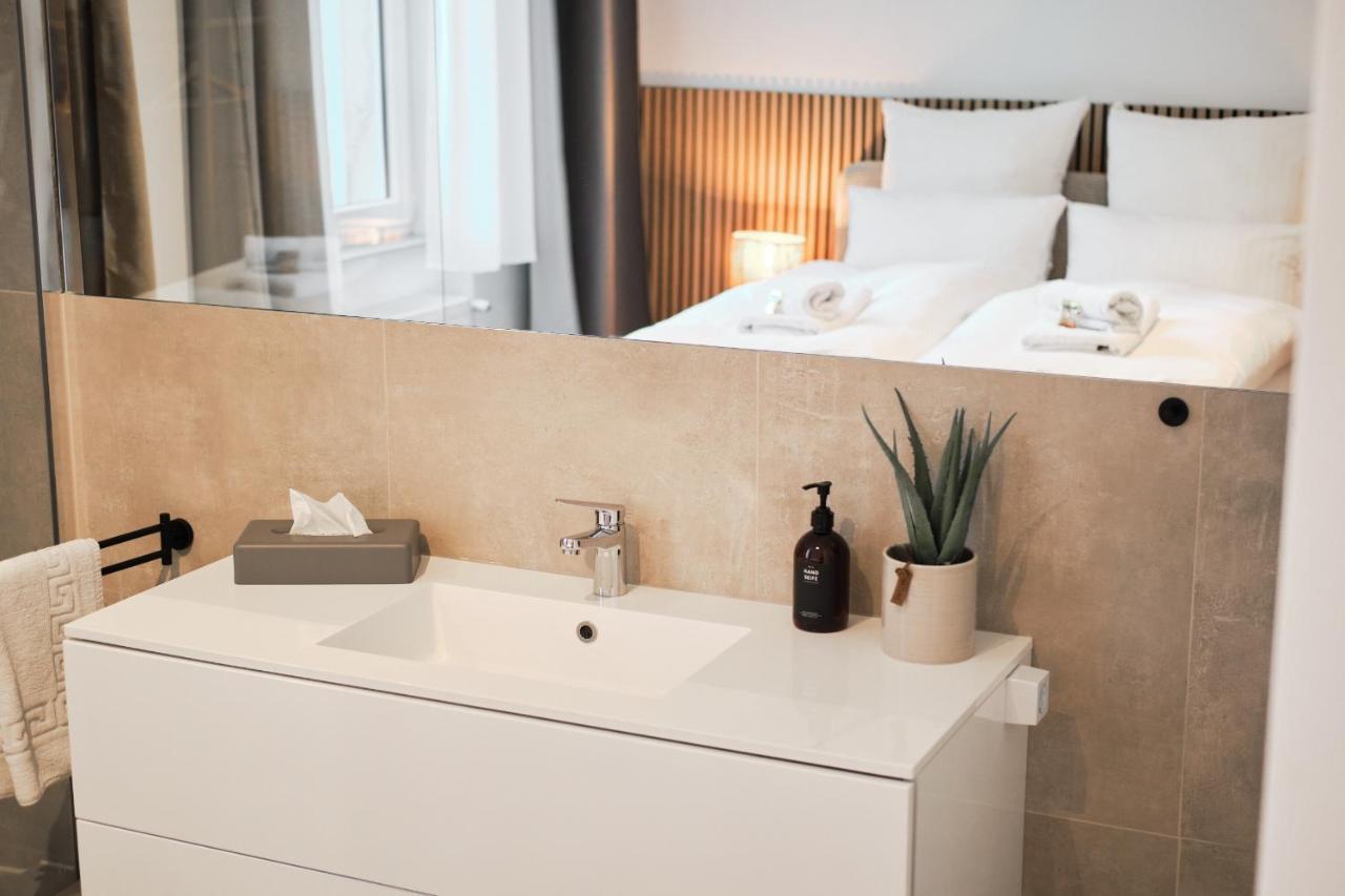 Park Avenue Apartments - Dom Mit Stil - Kueche - Parkplatz - Wlan - 65 Zoll Tv - Netflix Кельн Екстер'єр фото